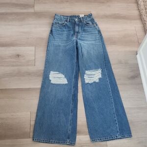 Divided H&m Stylish Blue Distressed Women Jeans